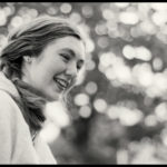 Girl smiling - Black and white photo